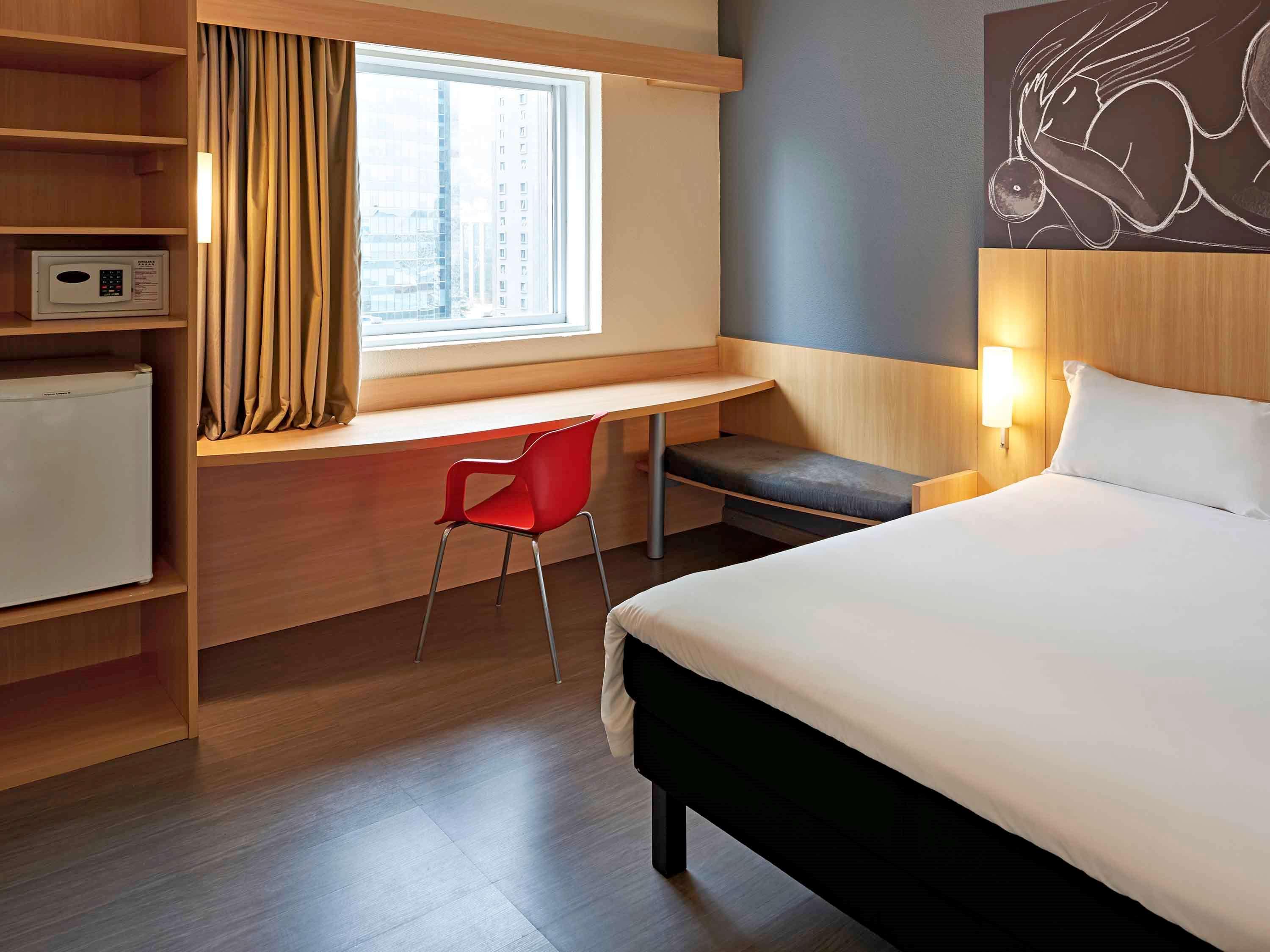 Hotel Ibis Centro 3*
